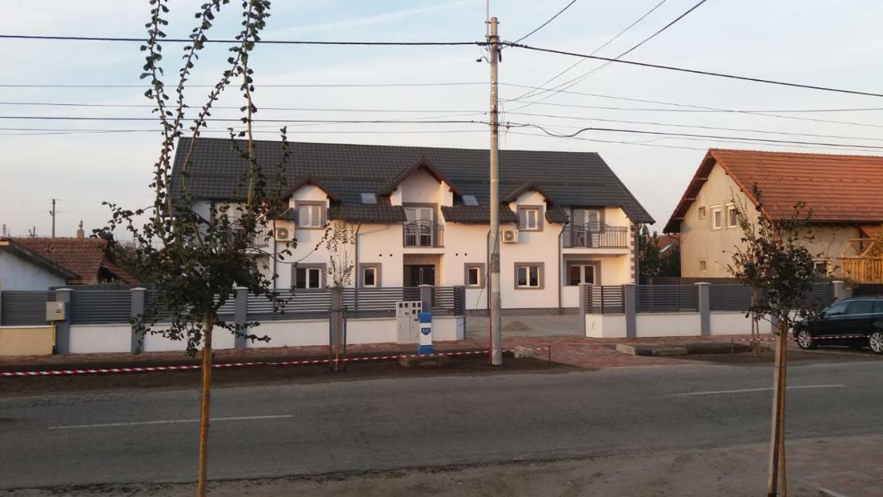 Apartament Saguna Sînnicolau Mare Екстериор снимка